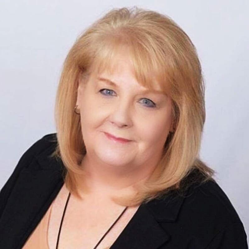 MARY BETH HEITER